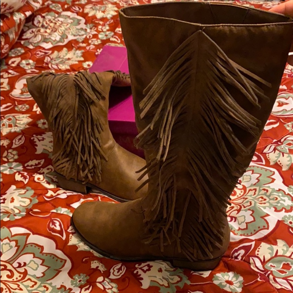 Fringe Knee Boots